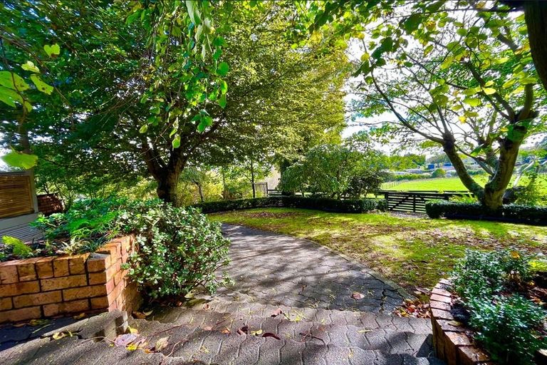 Photo of property in 1236 Great South Road, Runciman, Drury, 2578