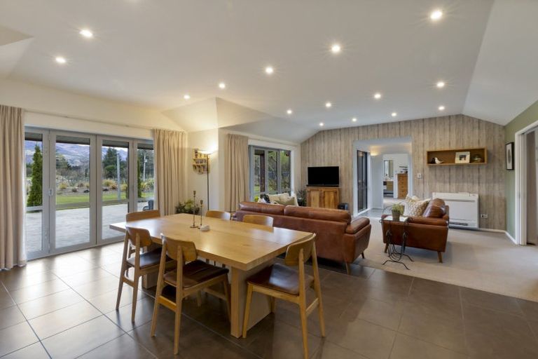 Photo of property in 81 Bannockburn Road, Cromwell, 9384