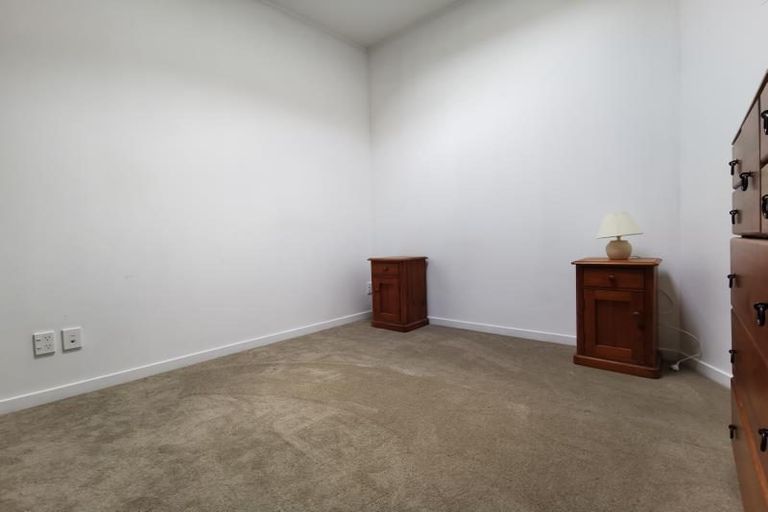 Photo of property in Mendosa Terraces Apartments, 12/9 Ebor Street, Te Aro, Wellington, 6011