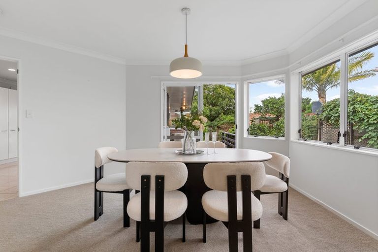 Photo of property in 3 Bronte Place, Somerville, Auckland, 2014