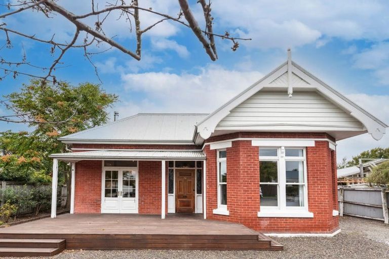 Photo of property in 32 Leitch Street, Somerfield, Christchurch, 8024