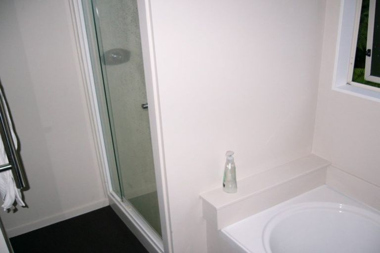 Photo of property in 2/108 Verran Road, Birkdale, Auckland, 0626