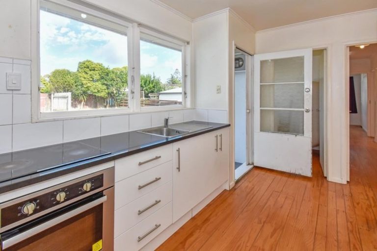 Photo of property in 34 Beeston Crescent, Manurewa, Auckland, 2102