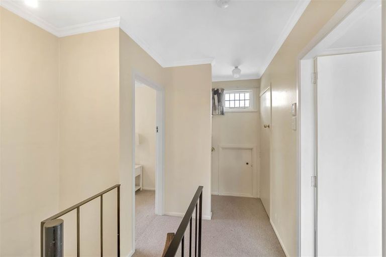 Photo of property in 14 Pinehurst Crescent, Russley, Christchurch, 8042