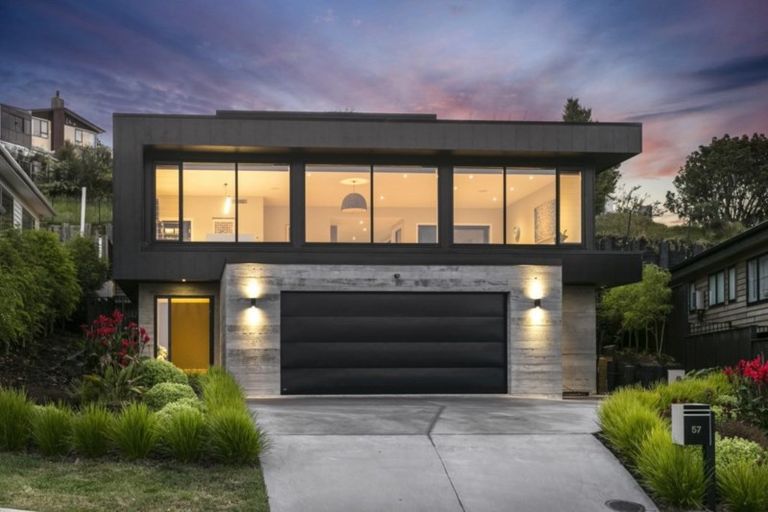 Photo of property in 57 Cilliers Drive, Silverdale, 0932