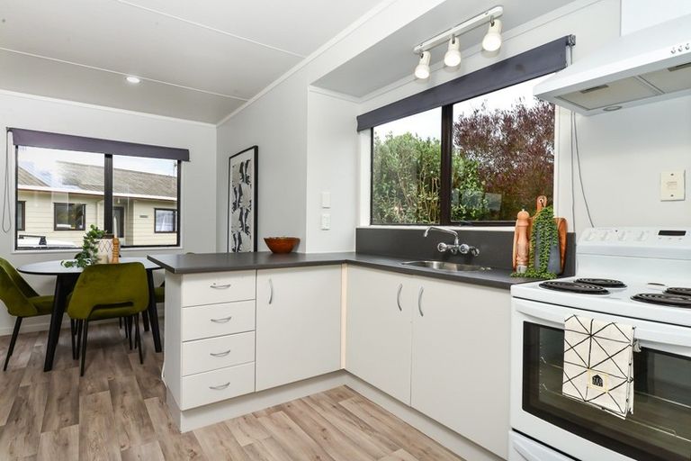 Photo of property in 1/15 Bartholomew Drive, Nawton, Hamilton, 3200