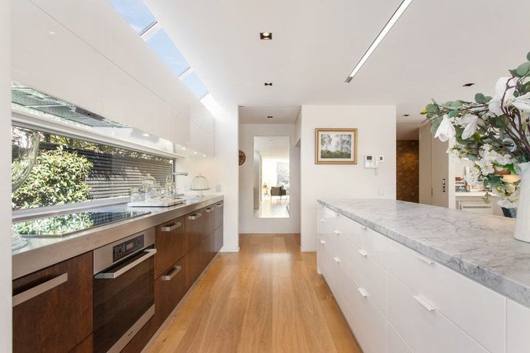 Photo of property in 23 Poynder Avenue, Merivale, Christchurch, 8014