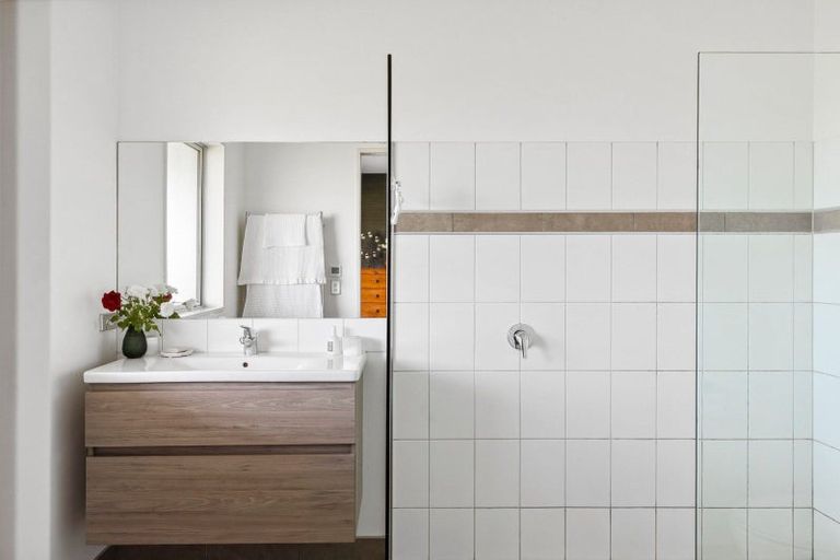 Photo of property in 31 Matheson Crescent, Albert Town, Wanaka, 9305