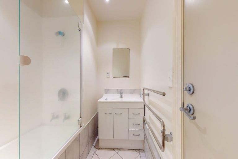 Photo of property in Renwick Apartments, 7/99 Dixon Street, Te Aro, Wellington, 6011