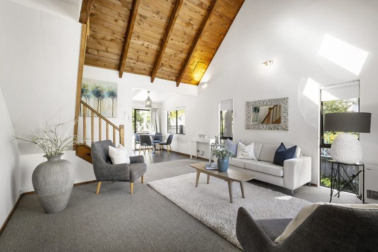 Photo of property in 27 Hastings Parade, Devonport, Auckland, 0624