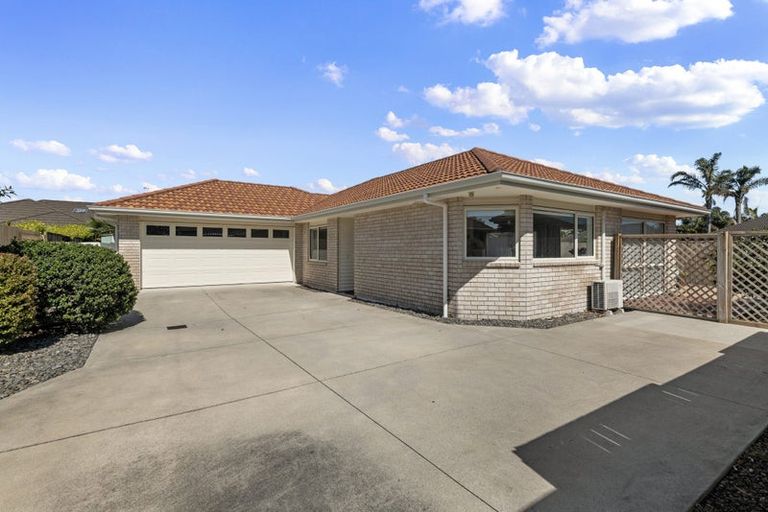 Photo of property in 600 Gloucester Road, Papamoa Beach, Papamoa, 3118