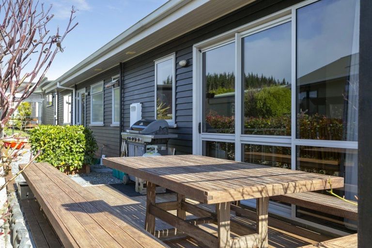 Photo of property in 63 Parekaawa Drive, Motuoapa, Turangi, 3382