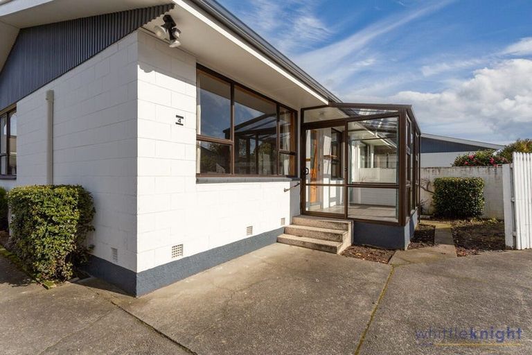 Photo of property in 4/28 Peer Street, Upper Riccarton, Christchurch, 8041