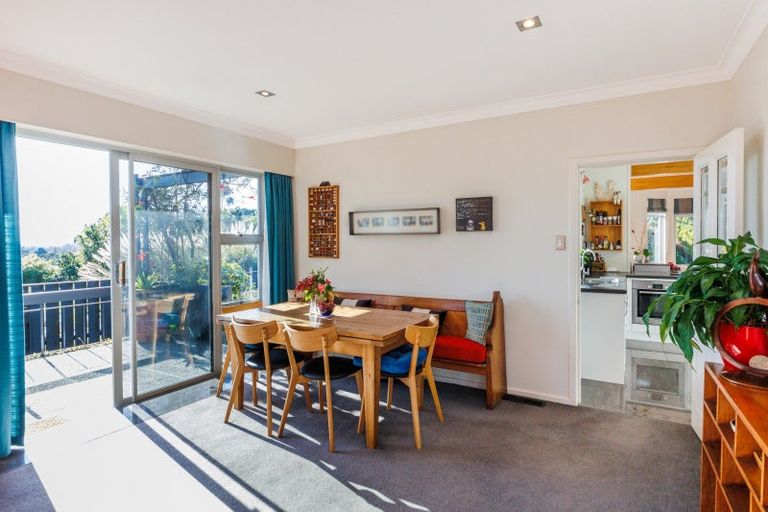 Photo of property in 15 Mountain View Road, Fitzherbert, Palmerston North, 4410