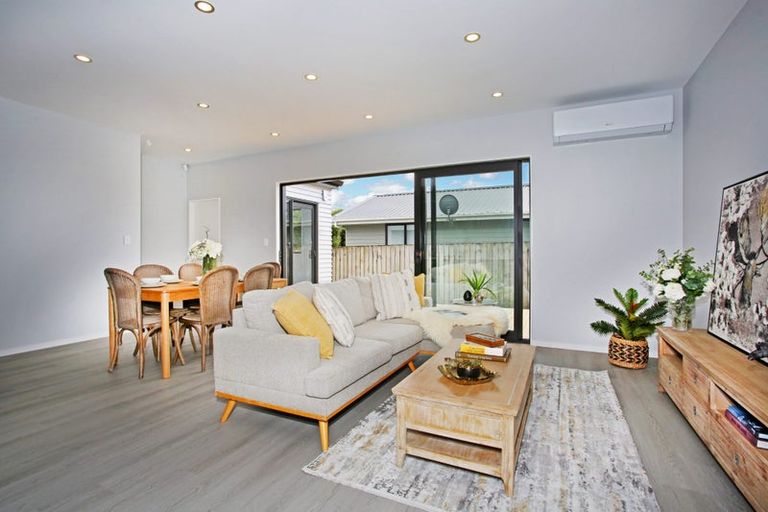 Photo of property in 19 Mellsop Avenue, Waiuku, 2123