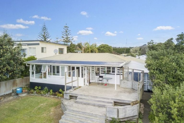 Photo of property in 37 Adamson Road, Taipa, 0420