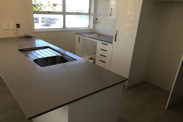 Photo of property in 1/1 Pine Road, Orewa, 0931