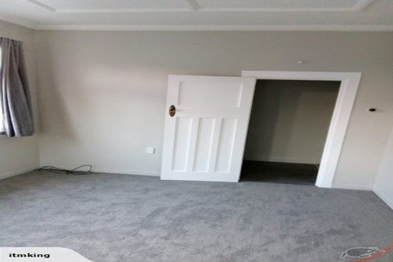 Photo of property in 5 Rongopai Street, Palmerston North, 4414