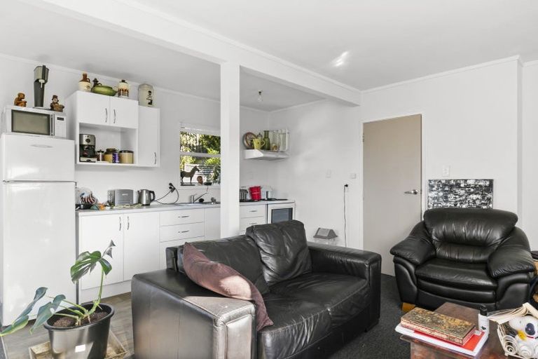 Photo of property in 95 Makara Road, Karori, Wellington, 6012