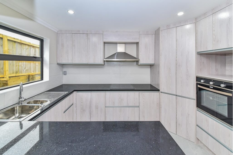 Photo of property in 95b Wallace Road, Papatoetoe, Auckland, 2025