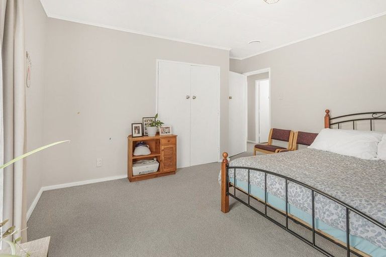 Photo of property in 68 Paul Crescent, Fairfield, Hamilton, 3214
