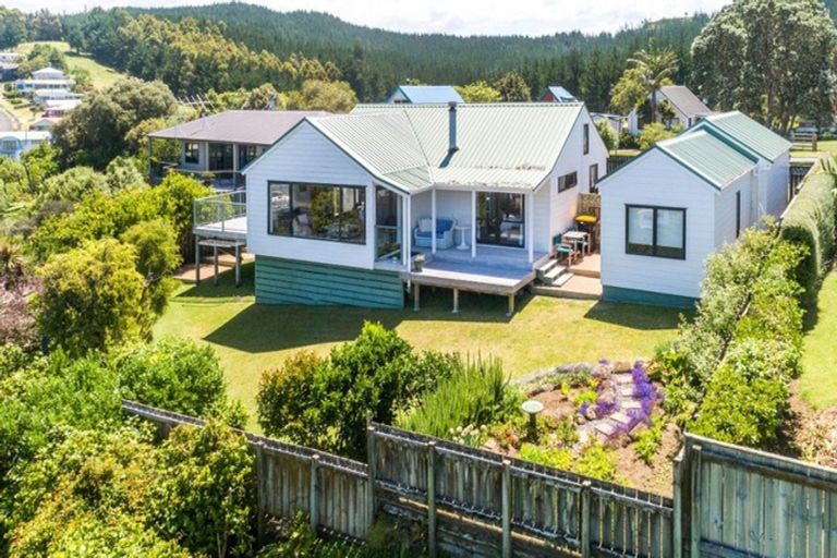 Photo of property in 145 Bambury Place, Onemana, Whangamata, 3691