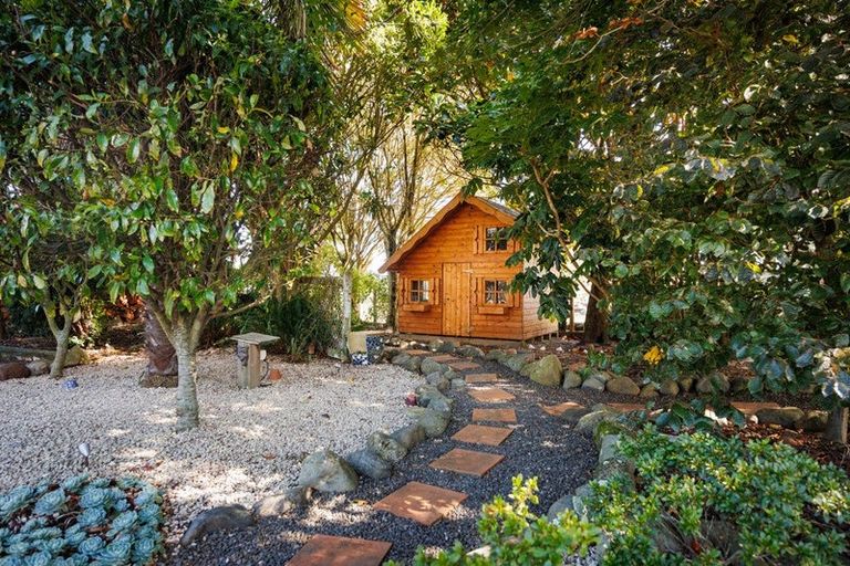 Photo of property in 573 Napier Road, Whakarongo, Palmerston North, 4470