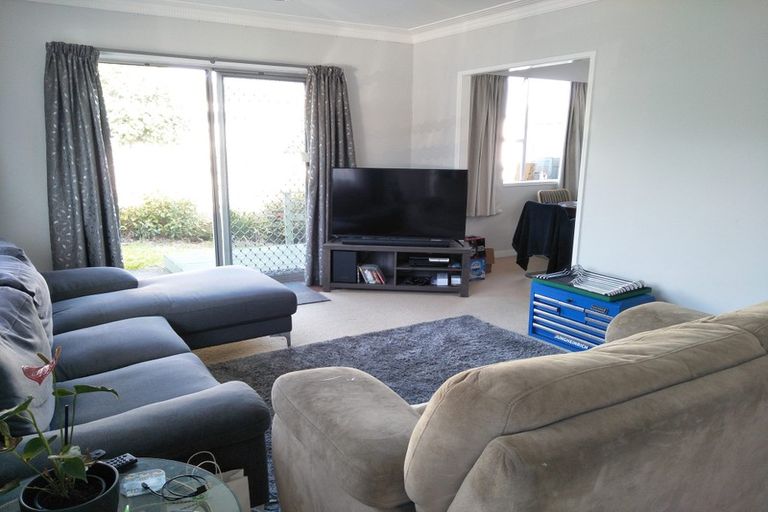 Photo of property in 6/58 Wellington Street, Howick, Auckland, 2014