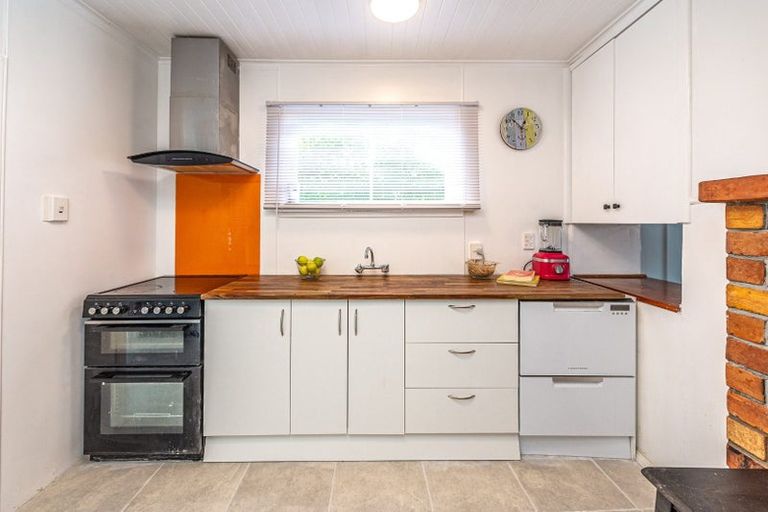 Photo of property in 40 Karaka Street, Castlecliff, Whanganui, 4501