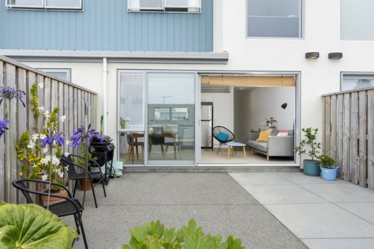 Photo of property in 31 Reynolds Place, Papamoa Beach, Papamoa, 3118