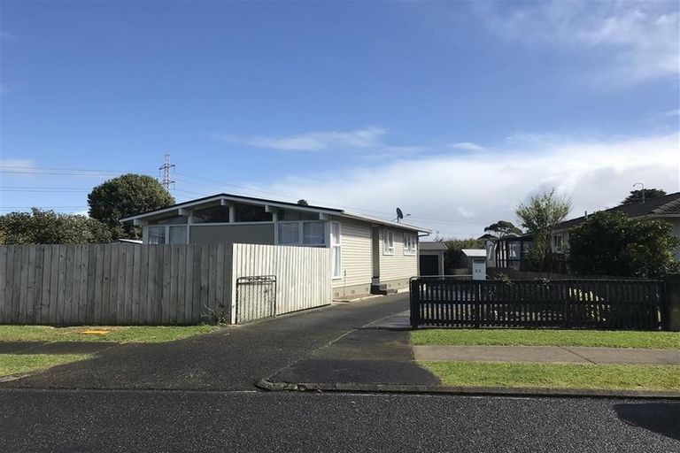 Photo of property in 23 Zelda Avenue, Clover Park, Auckland, 2023