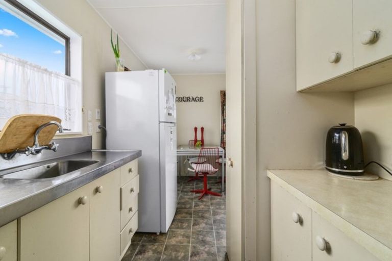 Photo of property in 11a Walker Road, Fairy Springs, Rotorua, 3015