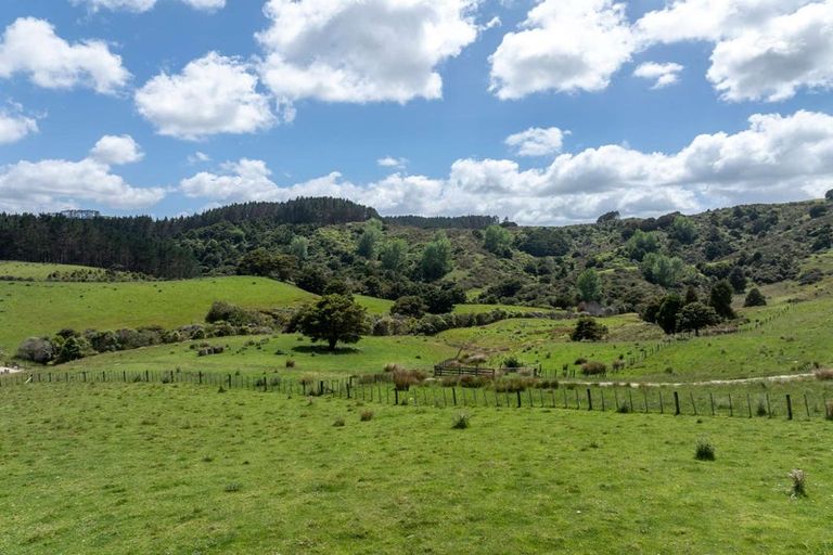 Photo of property in 332b Komokoriki Road, Makarau, Warkworth, 0981