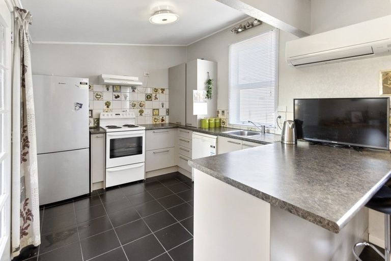 Photo of property in 310 Gore Street, Bluff, 9814