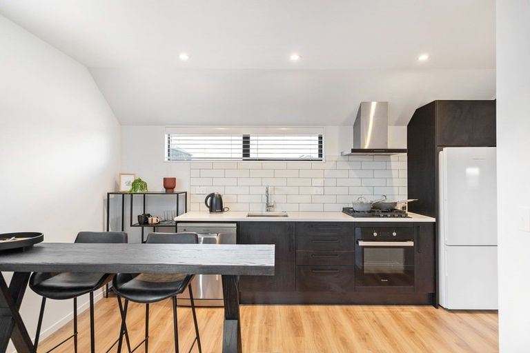 Photo of property in 8 Wheat Street, Jacks Point, Queenstown, 9371