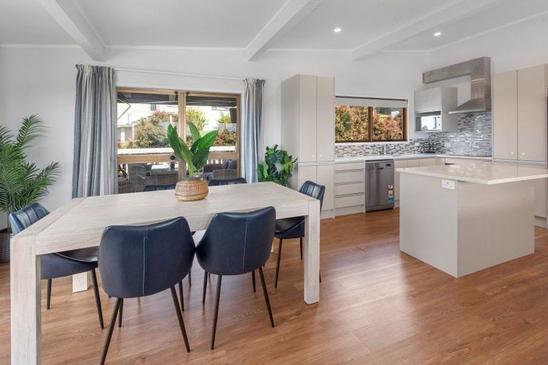 Photo of property in 48 Fisher Terrace, Te Kamo, Whangarei, 0112