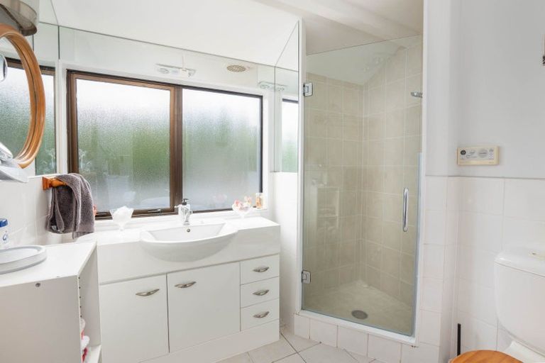 Photo of property in 9 Kahurangi Drive, Rangatira Park, Taupo, 3330