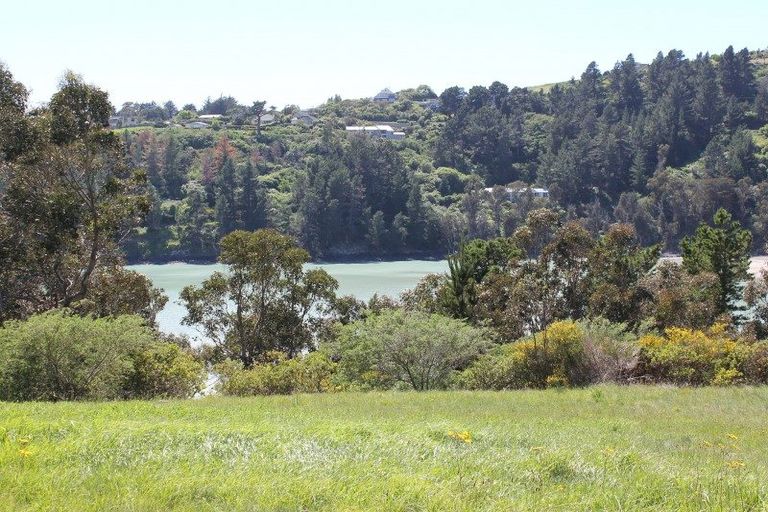 Photo of property in 9 Kaioruru Lane, Charteris Bay, Lyttelton, 8971