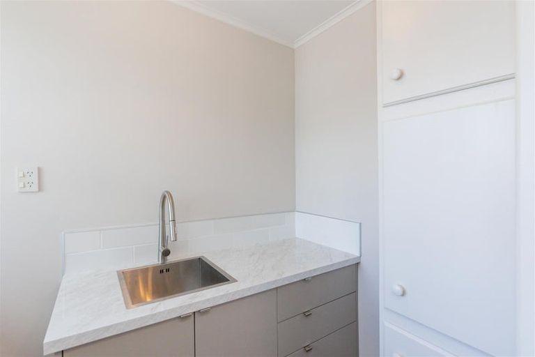 Photo of property in 75 Taumaihi Street, Bulls, 4818