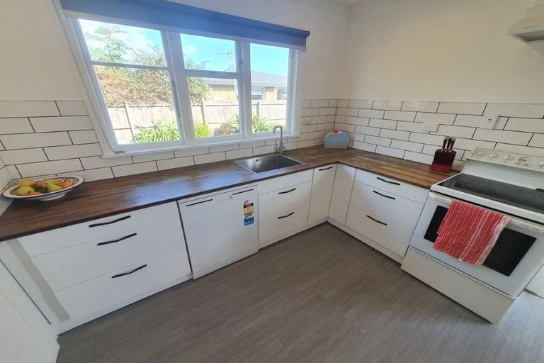 Photo of property in 52 Rutherford Street, Woolston, Christchurch, 8023