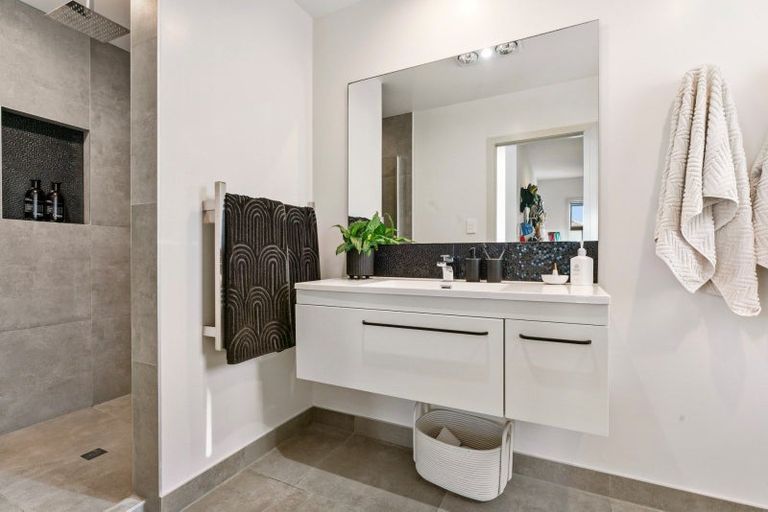 Photo of property in 34 Orion Drive, Welcome Bay, Tauranga, 3112