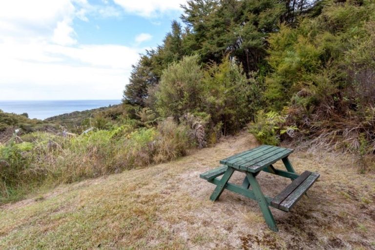 Photo of property in 125b Sailors Grave Road, Pumpkin Hill, Whitianga, 3591