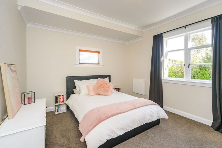 Photo of property in 803 Fitzherbert Road East, Aokautere, Palmerston North, 4471