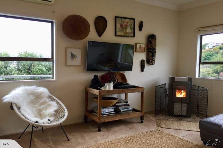 Photo of property in 120 Ravenswood Road, Saint Clair, Dunedin, 9012