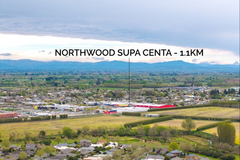 Photo of property in 8 Langham Place, Redwood, Christchurch, 8051