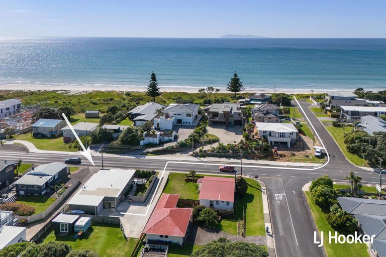 Photo of property in 34a Seaforth Road, Waihi Beach, 3611