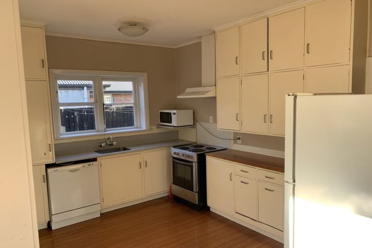 Photo of property in 125 Elizabeth Street, Riccarton, Christchurch, 8041