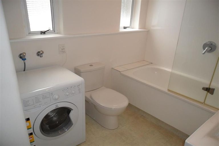 Photo of property in Invincible House, 9/161 Willis Street, Te Aro, Wellington, 6011