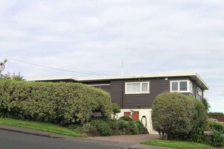 Photo of property in 131 Sandspit Road, Shelly Park, Auckland, 2014