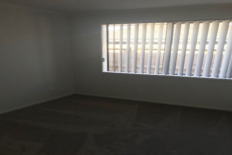 Photo of property in 11 Olivia Road, Pukekohe, 2120